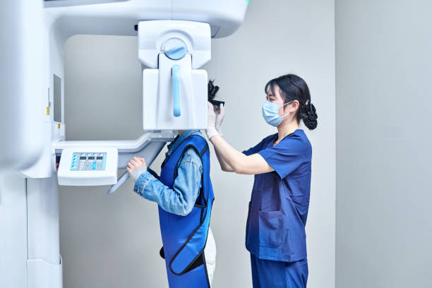 Best Emergency Root Canal Treatment in Fredericksburg, IA